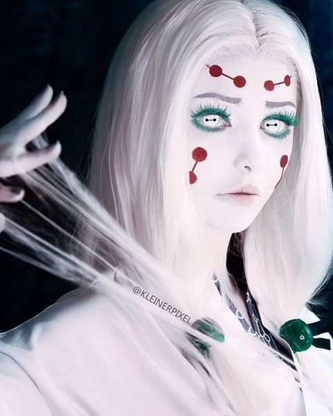 Awesome cosplay by...