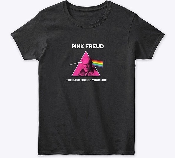 LINK IN BIO 👕 WORLDWIDE...