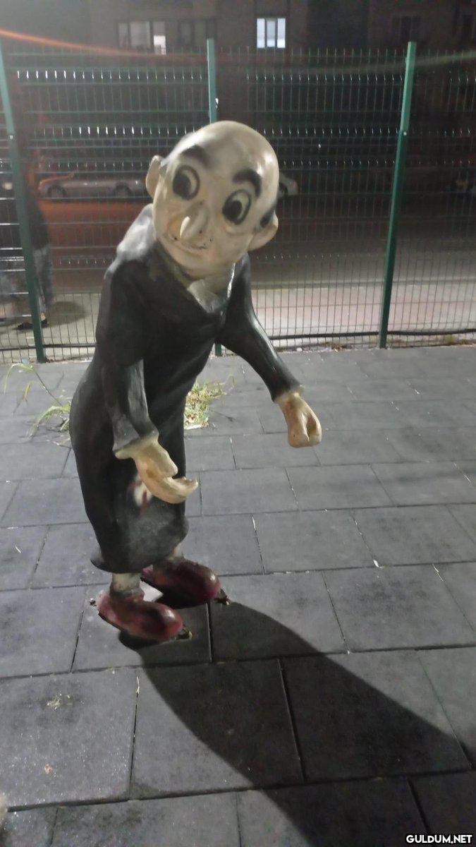 Aşırı korkunç bu    Kaynak