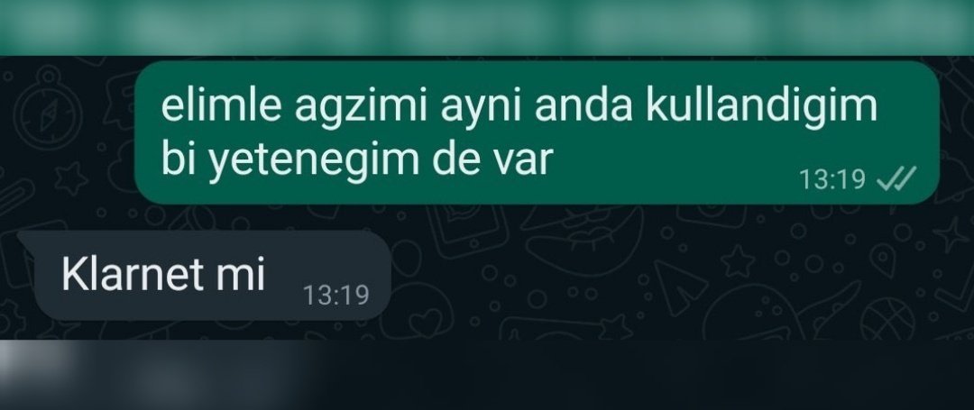 elimle agzimi ayni anda...