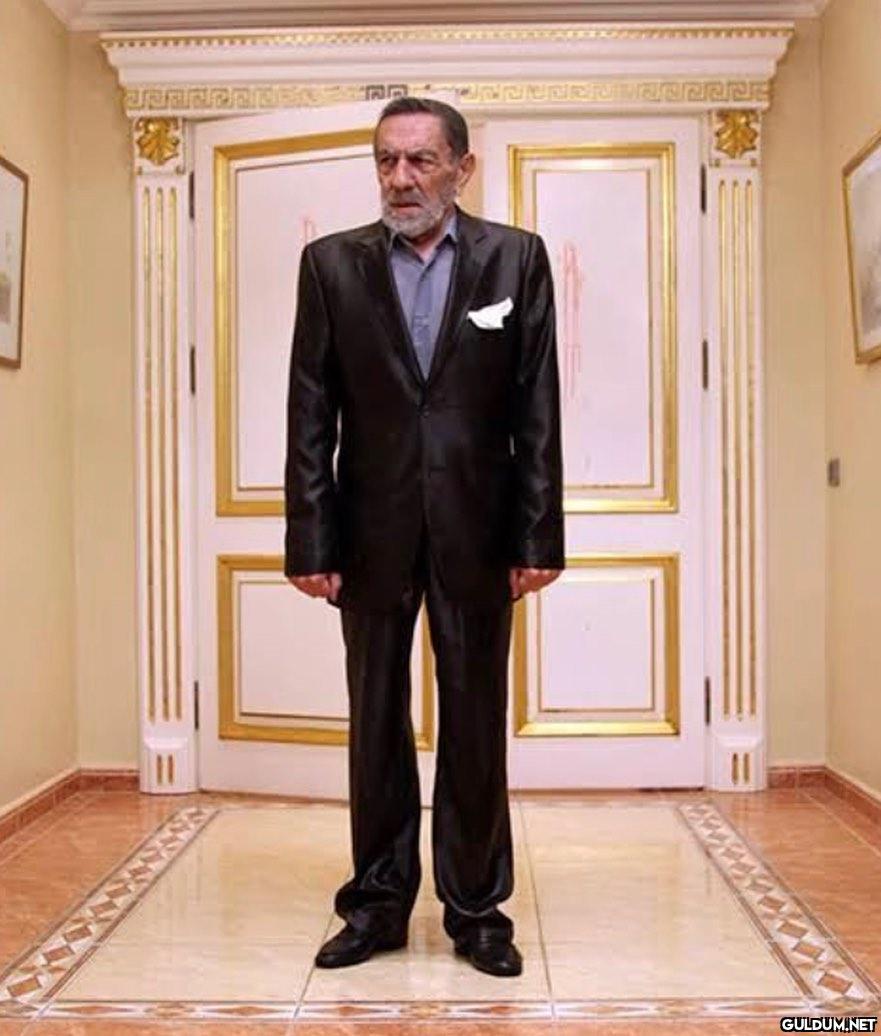 Garibanın yüzü güler mi?...