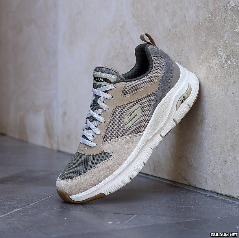 Skechers’ta gece yarısına...