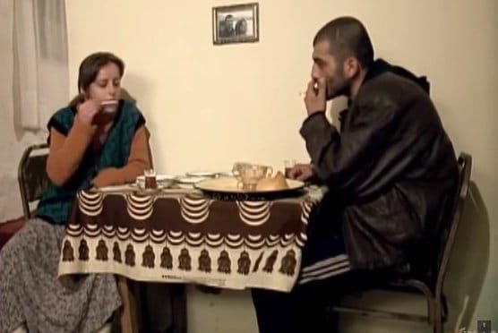 Manitayla aynı eve...