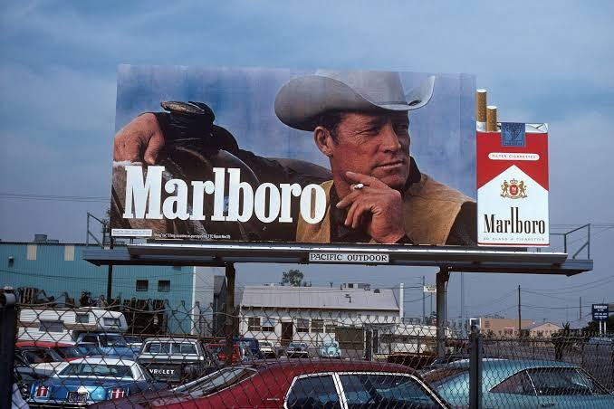 Marlboro'yu İflastan...