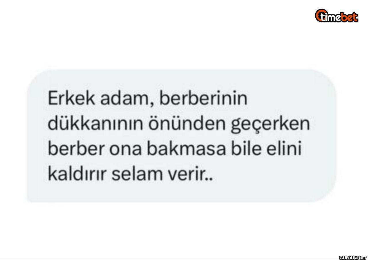 Erkek adam, berberinin...