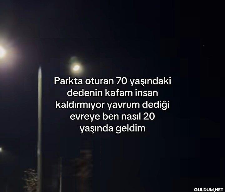 Parkta oturan 70 yaşındaki...