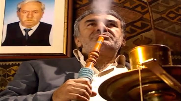 Allah, adamı kadının...