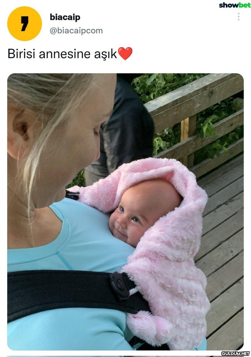 Hayranlık dolu bakışlara...