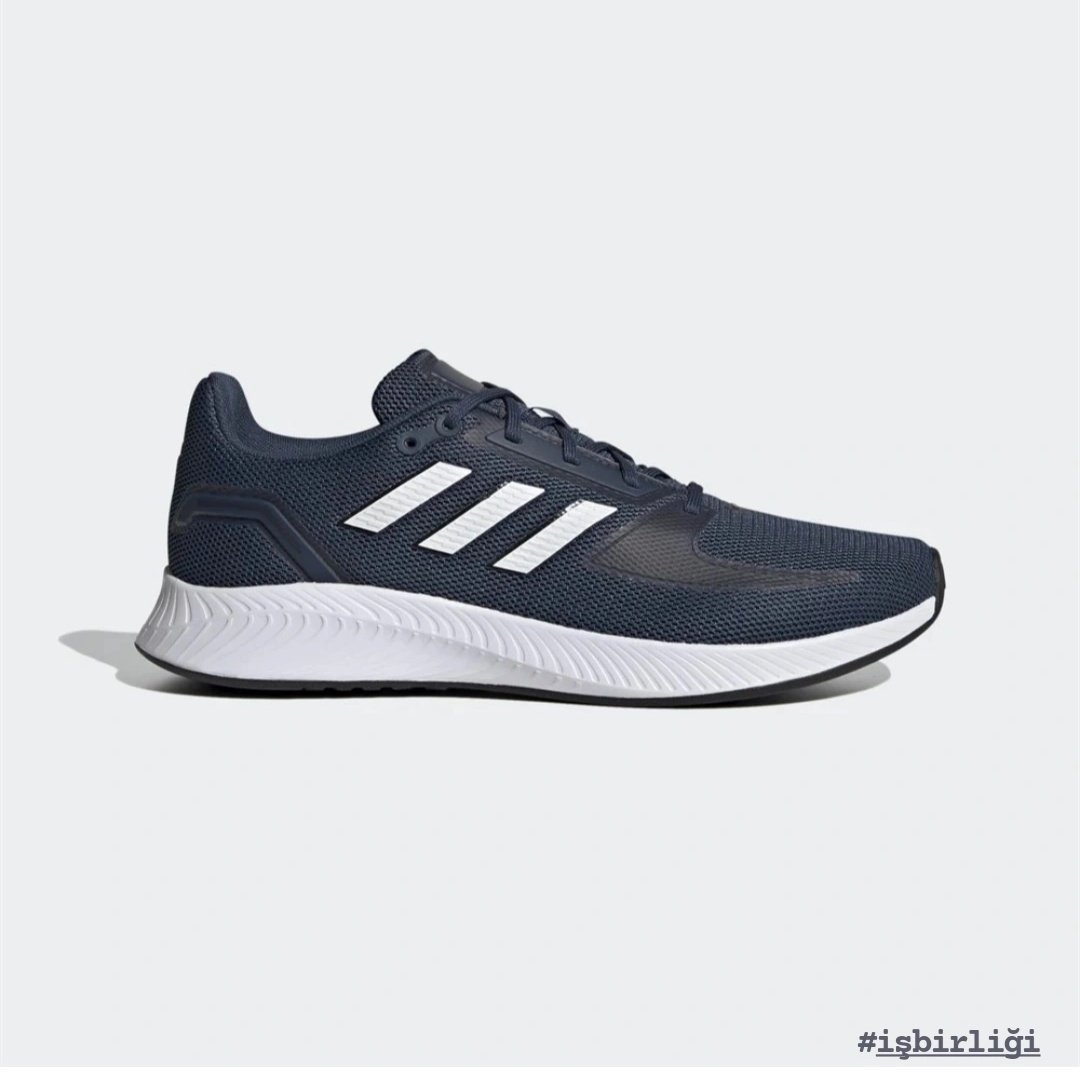 Adidas'ta fiyatlar düştü 🔥...