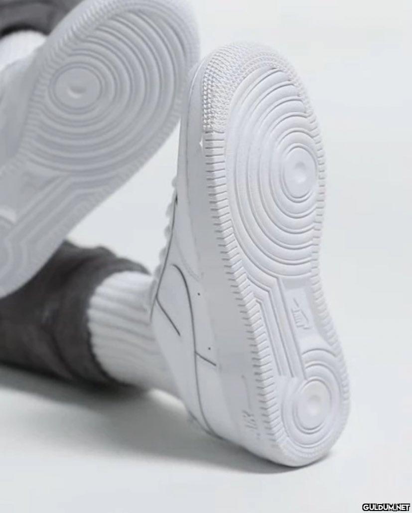 Nike Airforce gördüğüm en...