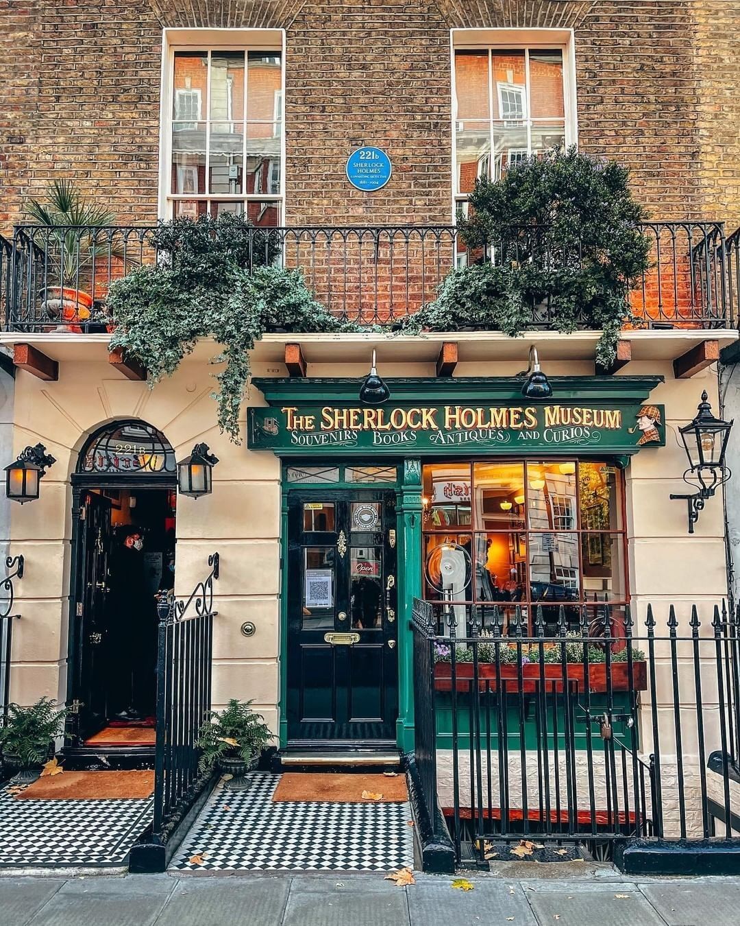 A virtual tour of London...