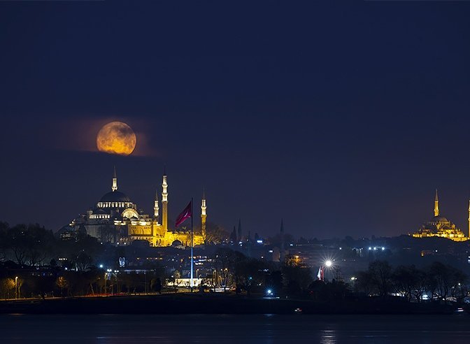 🌕 İstanbul....