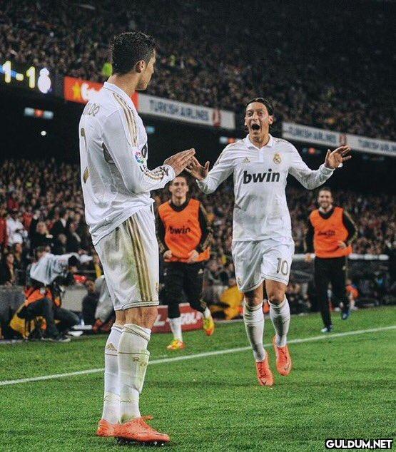 Futbolun en iyi...