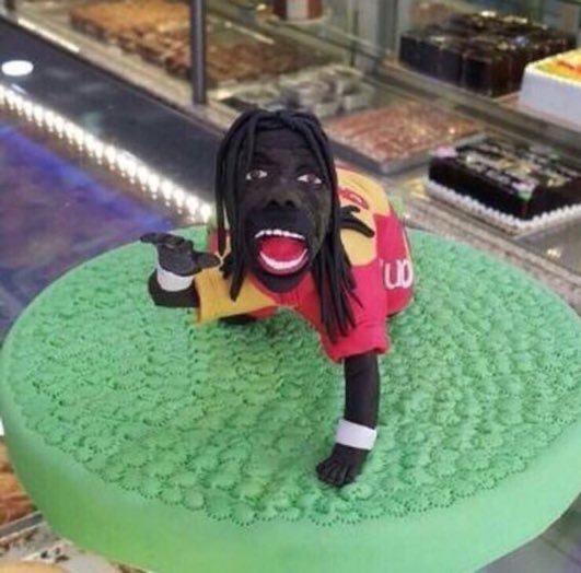Bu sene Gomis...