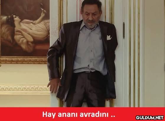mekanda sevmediğim biriyle...