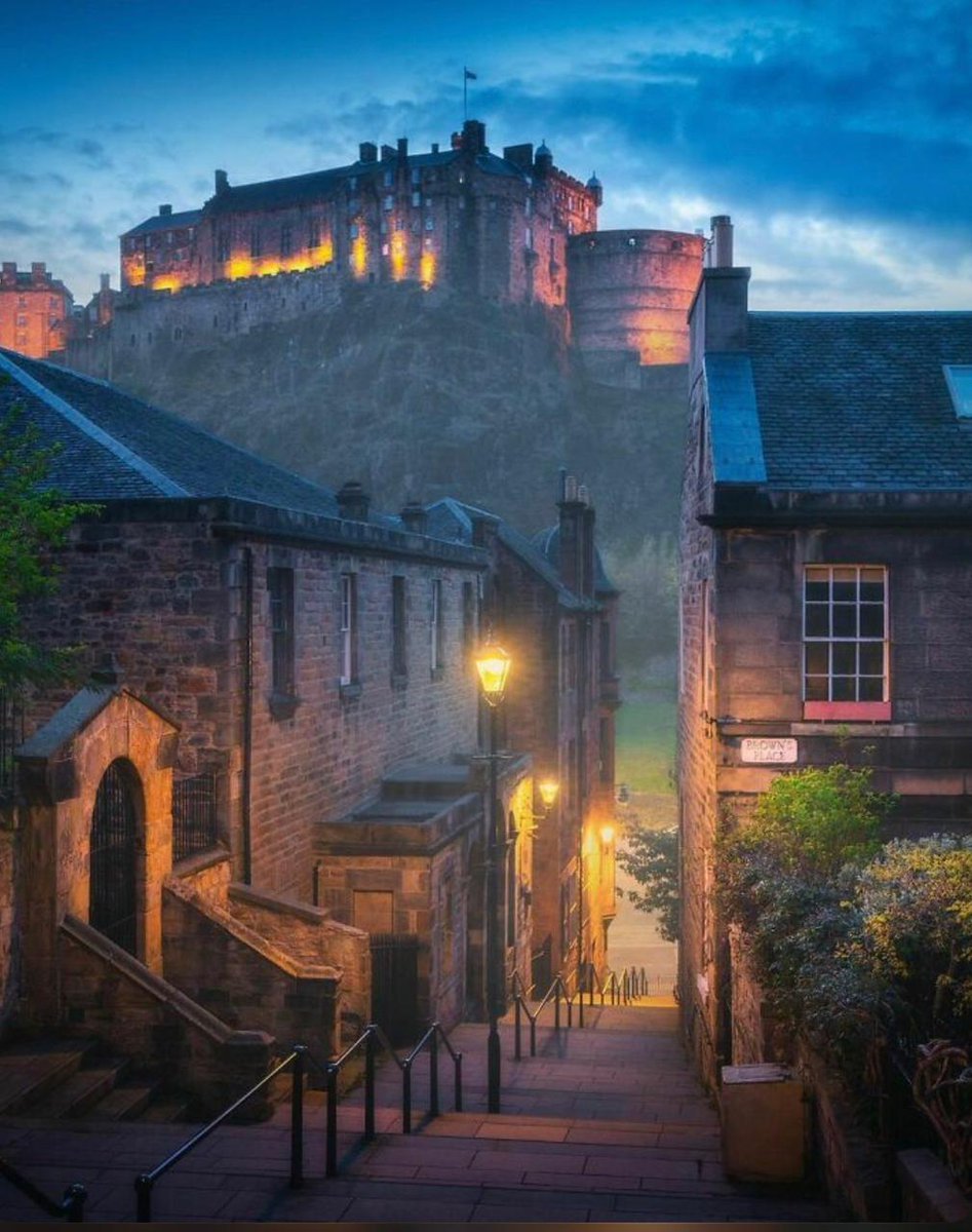 Edinburgh mimarisi.....