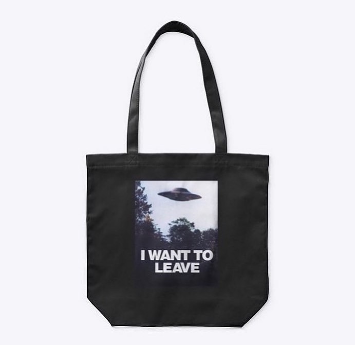 LINK IN BIO 🔗👕 WORLDWIDE...