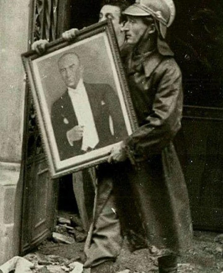 1956 yılında çıkan bir...