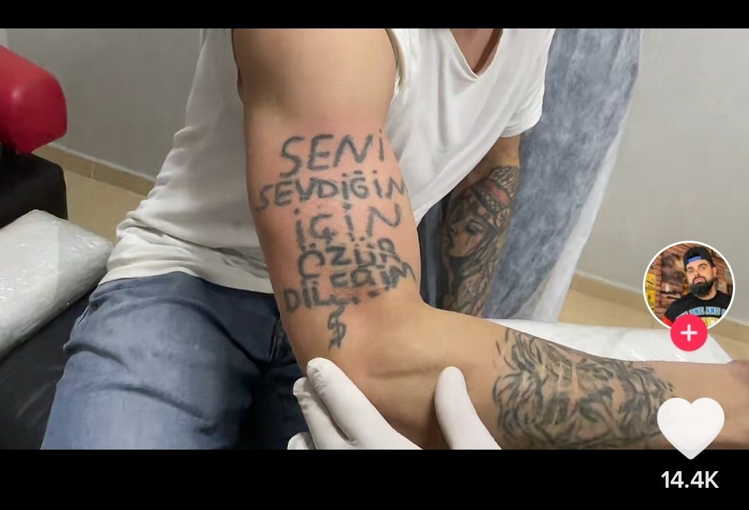 dövme yaptım nasıl olmuş...
