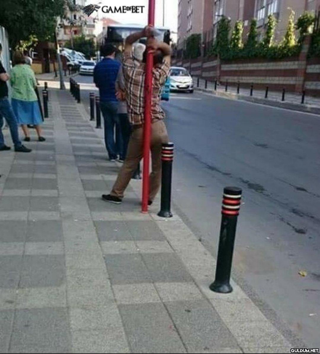 Otobüs şoförünü baştan...