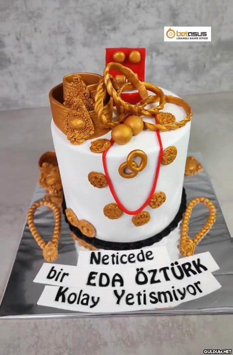 Bir görgüsüz kolay...