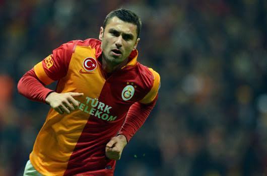 Annesine sövülmüş Burak...