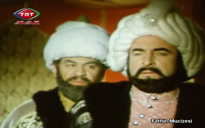 Konstantin, İstinye...
