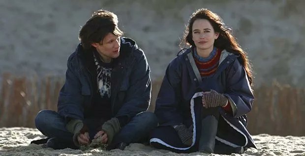 Womb Rebecca ve Tommy 9...