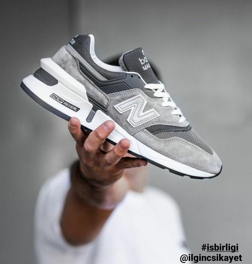 New Balance'ta bugüne özel...