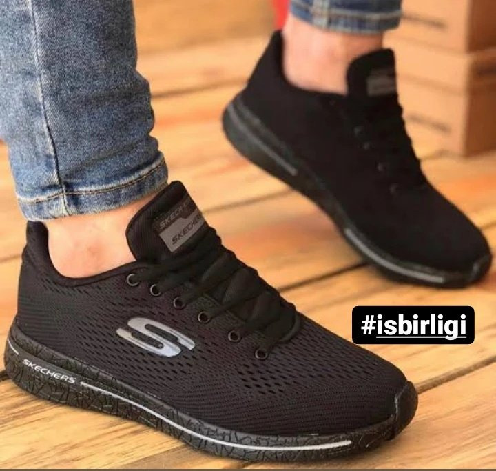 Skechers'ta bugüne özel...