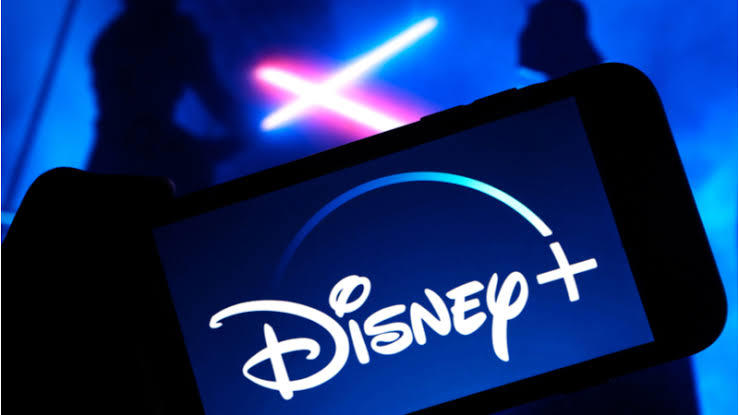 🎬 Disney Plus'ta...
