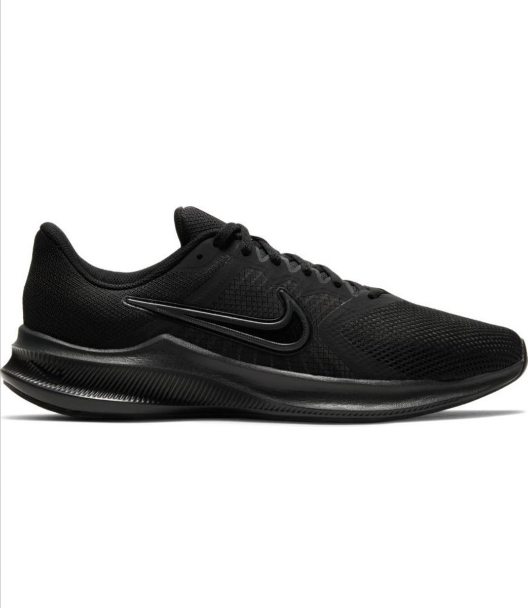 24 sneaker’da 7 saat...