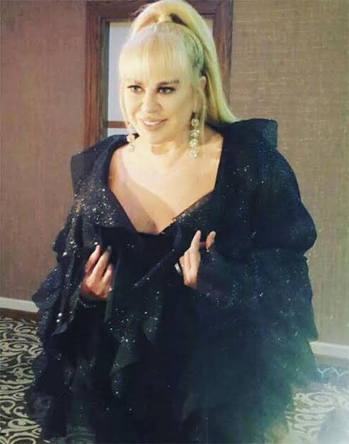 Zerrin Özer: Türk...