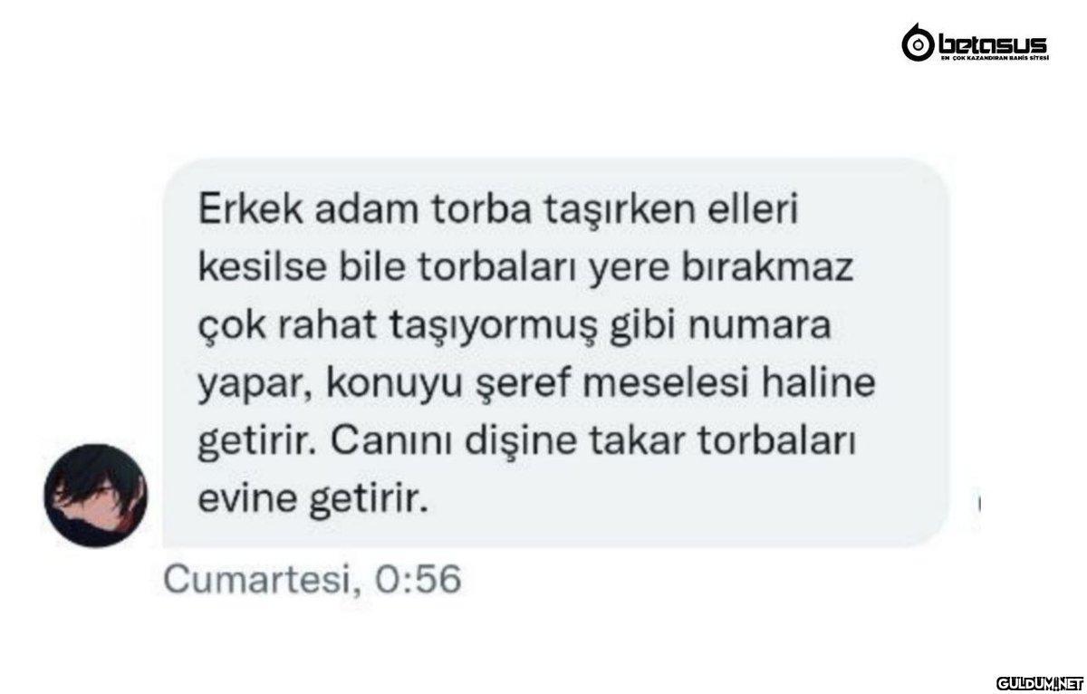 Erkek adam torba taşırken...