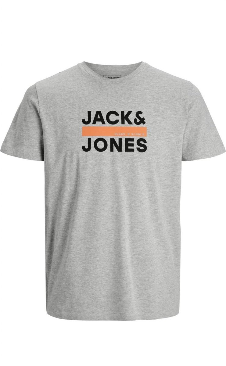 Jack Jones’ta bugüne özel...