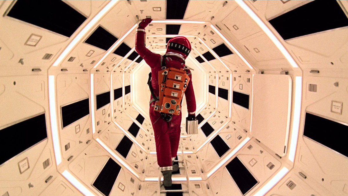 🎬 2001: A Space Odyssey...