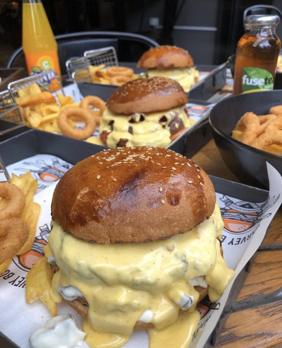 Harvey Burger'de bol...