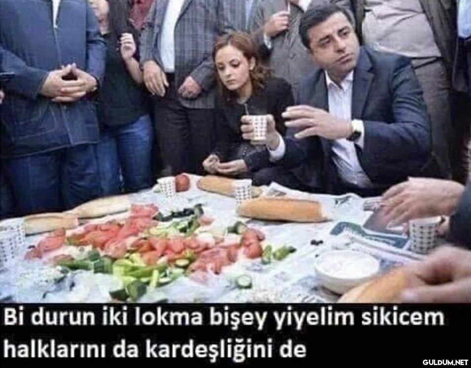 Bi durun iki lokma bişey...