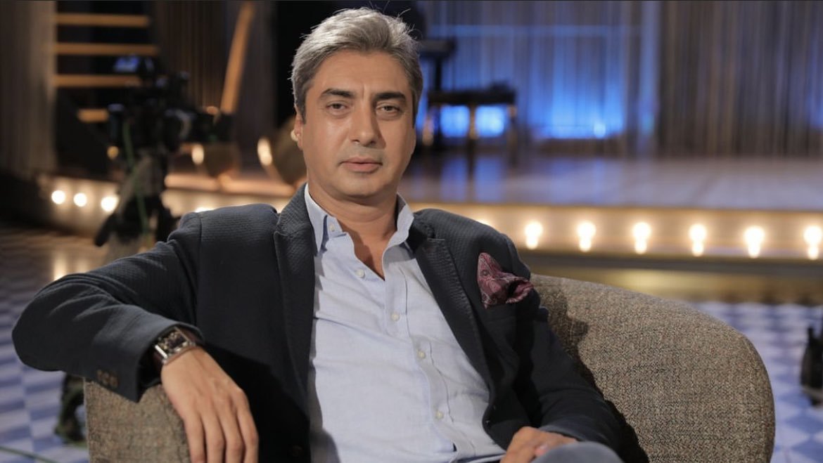 Necati Şaşmaz, uzun yıllar...