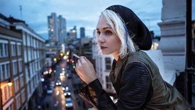 Sense8  8 farklı...