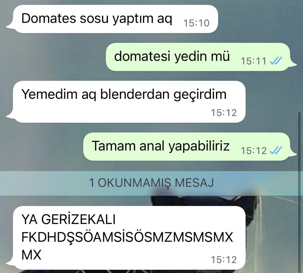 😶😶 https://t.co/s5Qdqsi8OF...