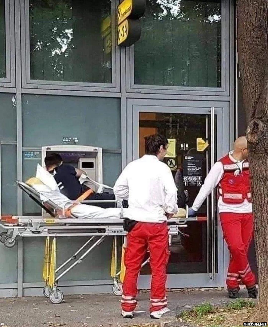 anlamsız fotoğraflar 890  ...
