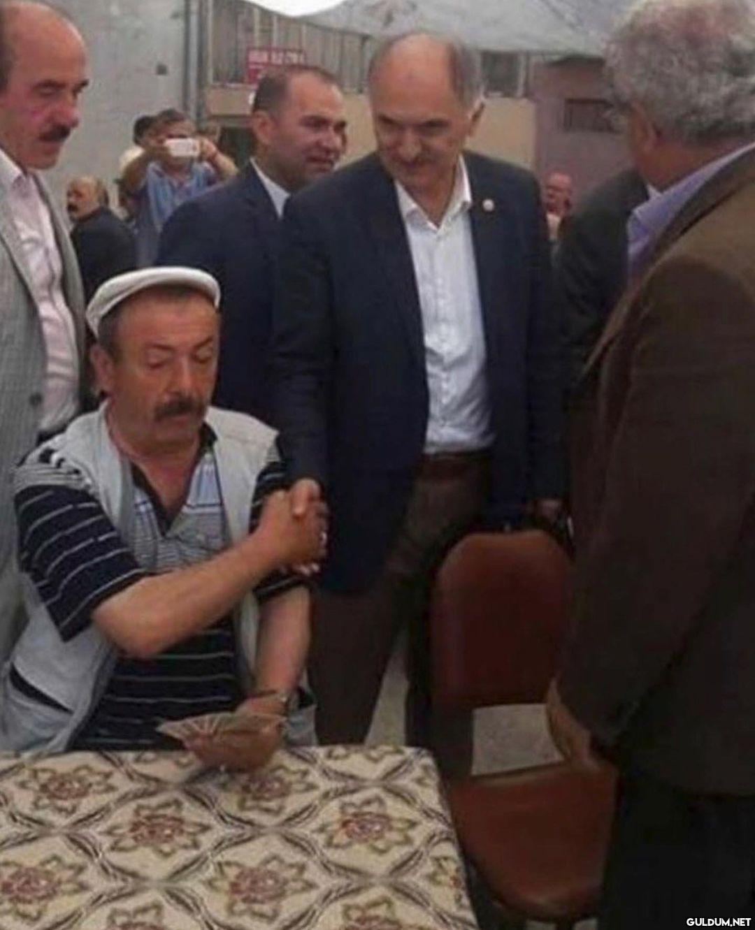 anlamsız fotoğraflar 8899 ...
