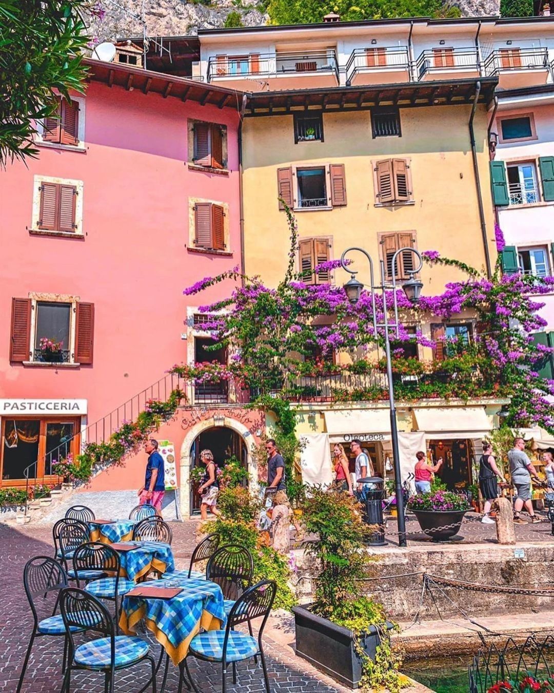 @ someone you'd Italy with...
