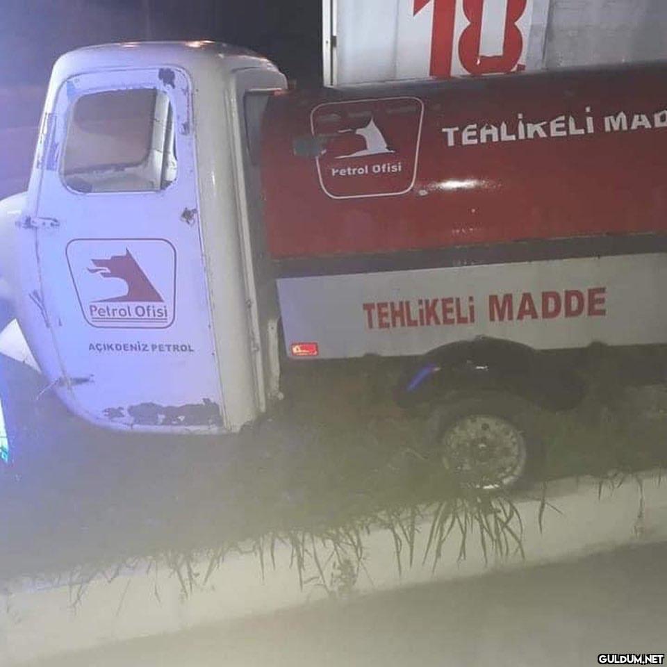 anlamsız fotoğraflar 8930 ...