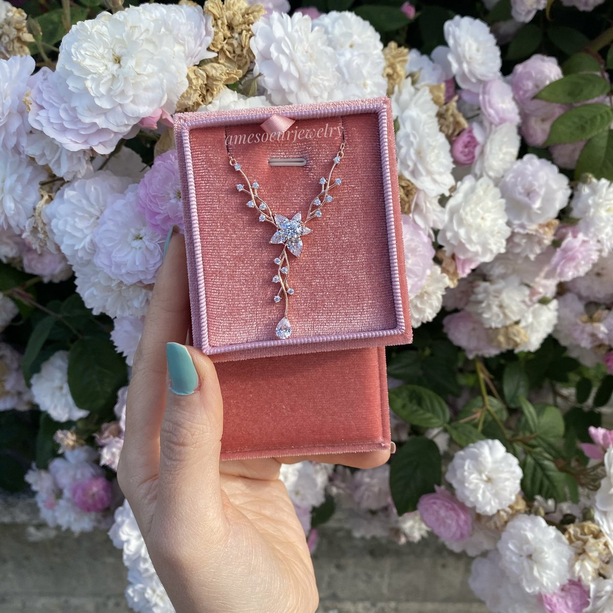 Özel Tasarım Swarovski...