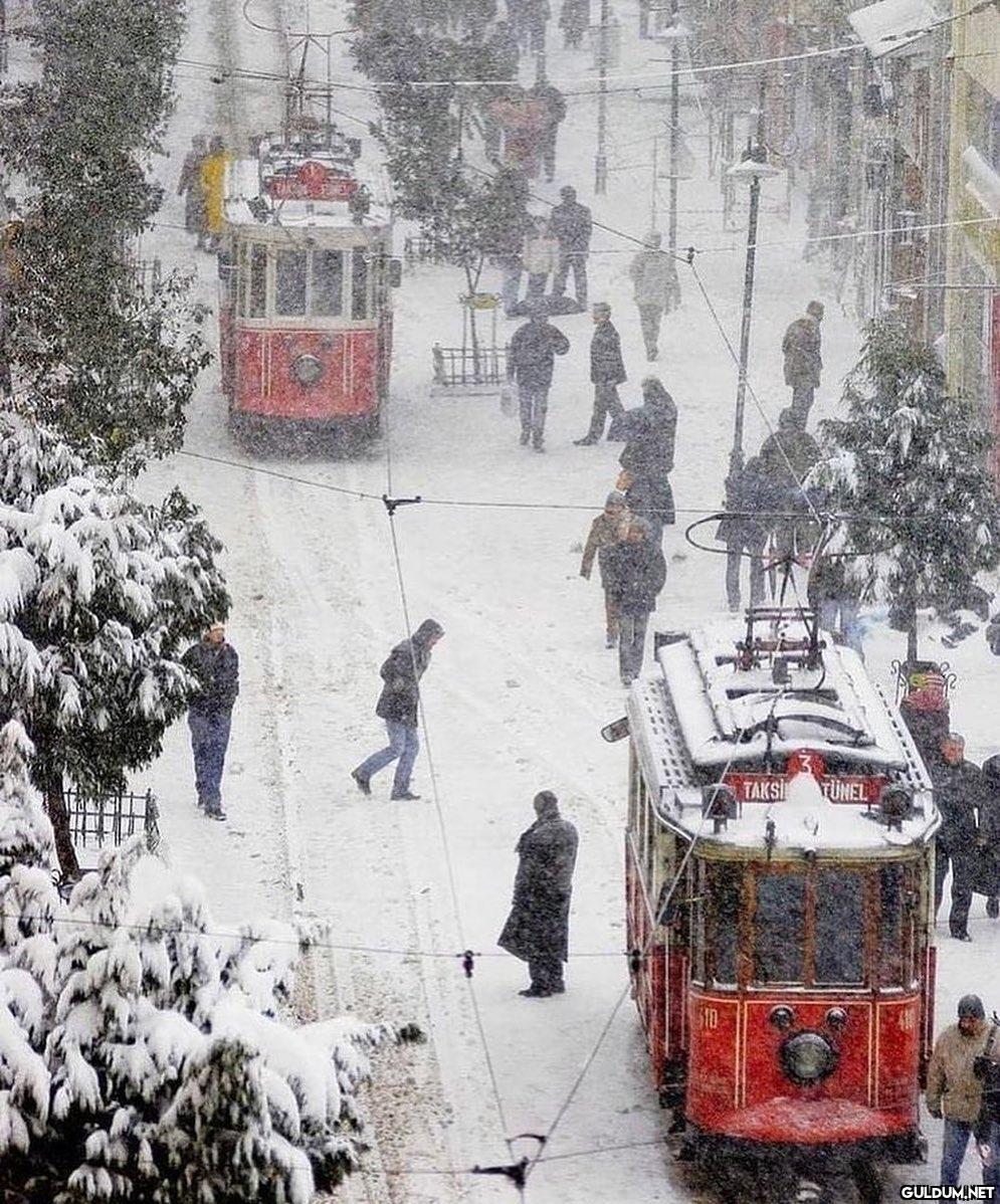 İstiklal Caddesi, İstanbul...