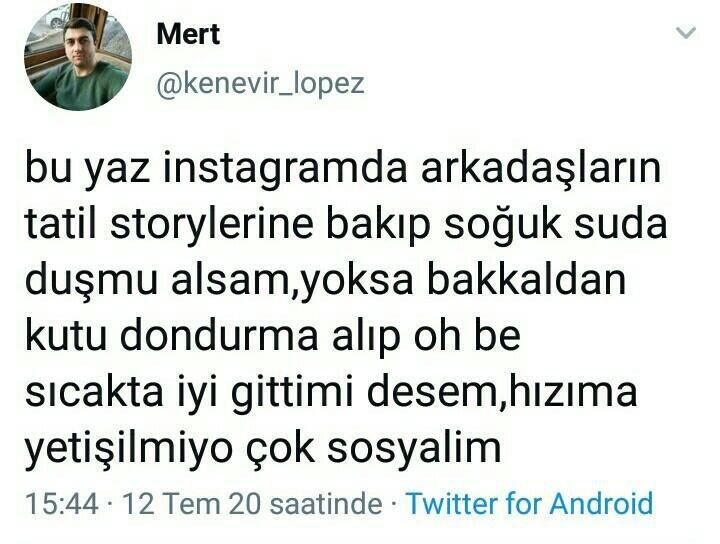 Yoksa biraz da şu kanepede...