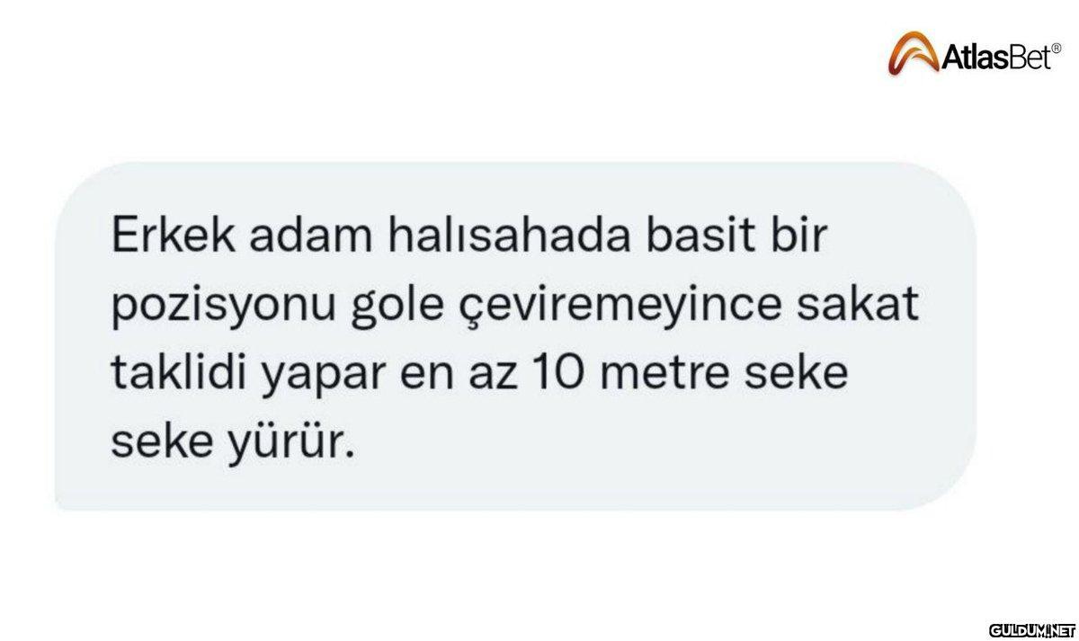 Erkek adam halısahada...