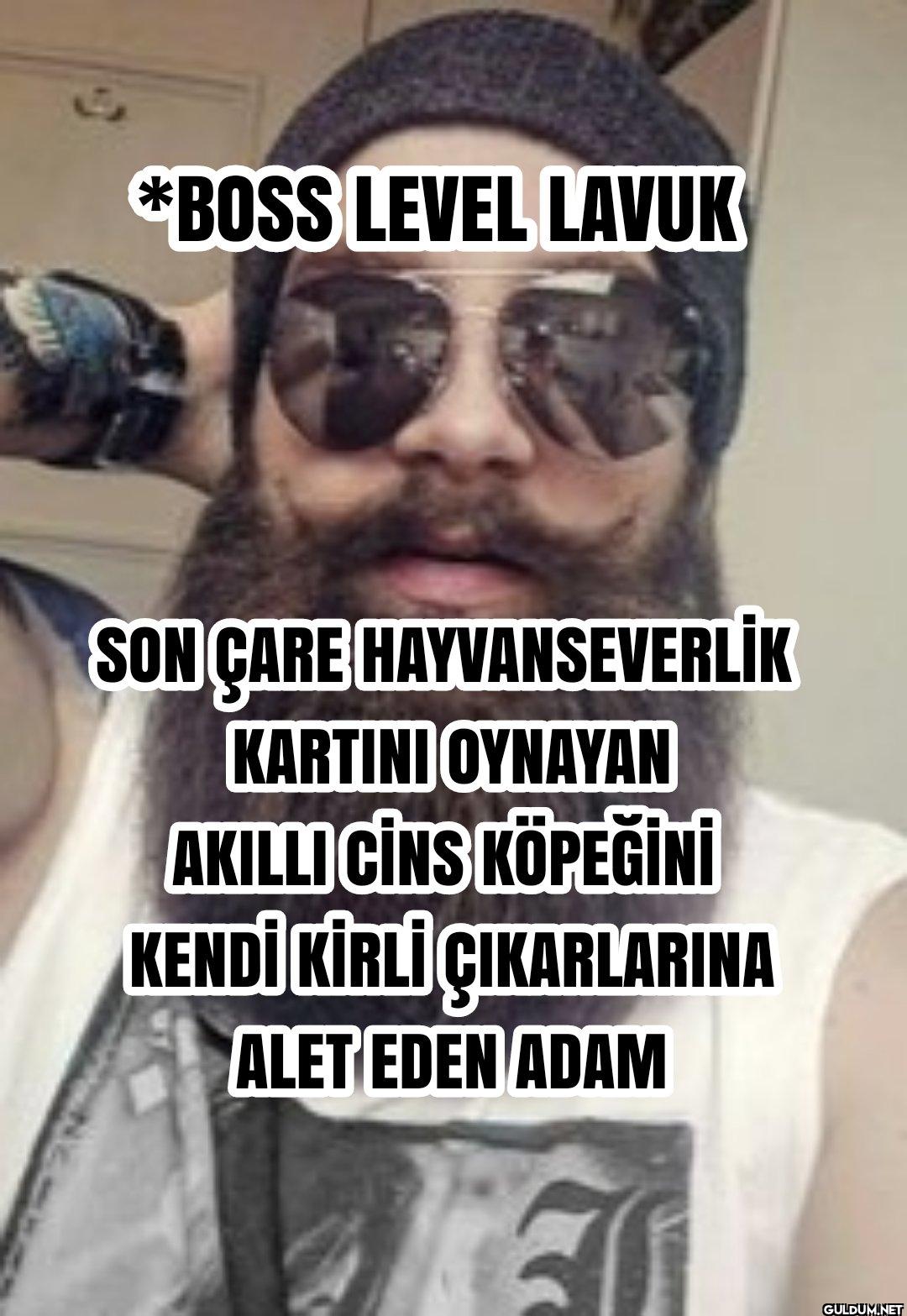 *kafe önünde otururken...